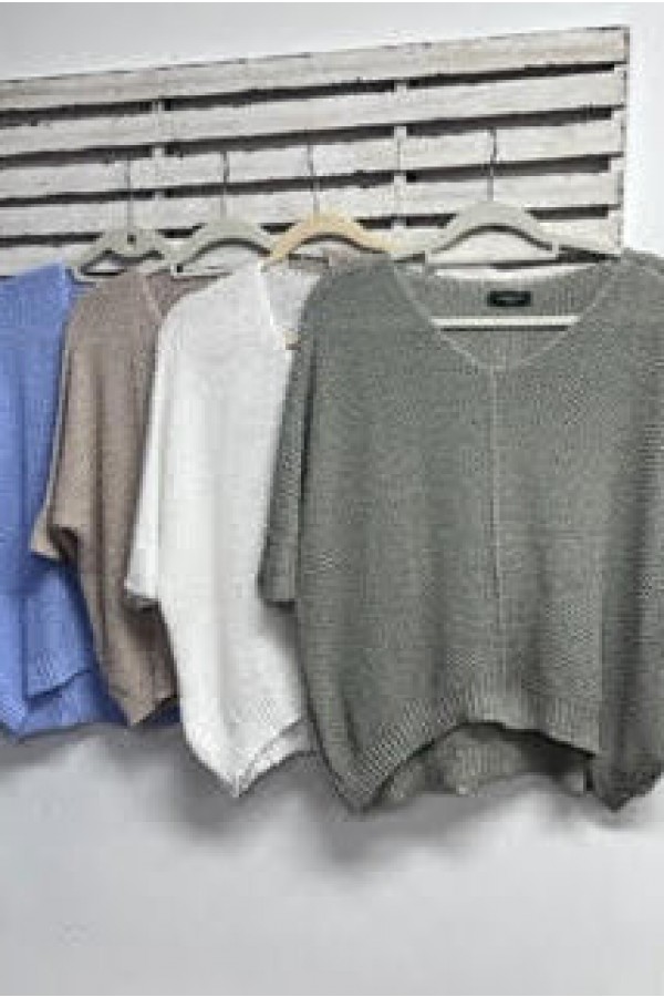 Cotton knit blend v neck 3/4 short sleeve top
