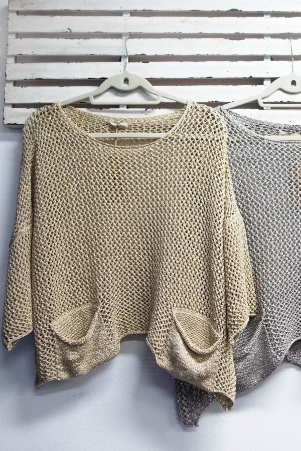crotchet knit with pockets top