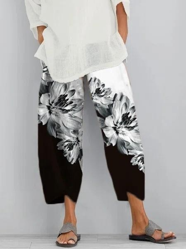 Black Casual Cotton Floral Printed Pants with Pockets